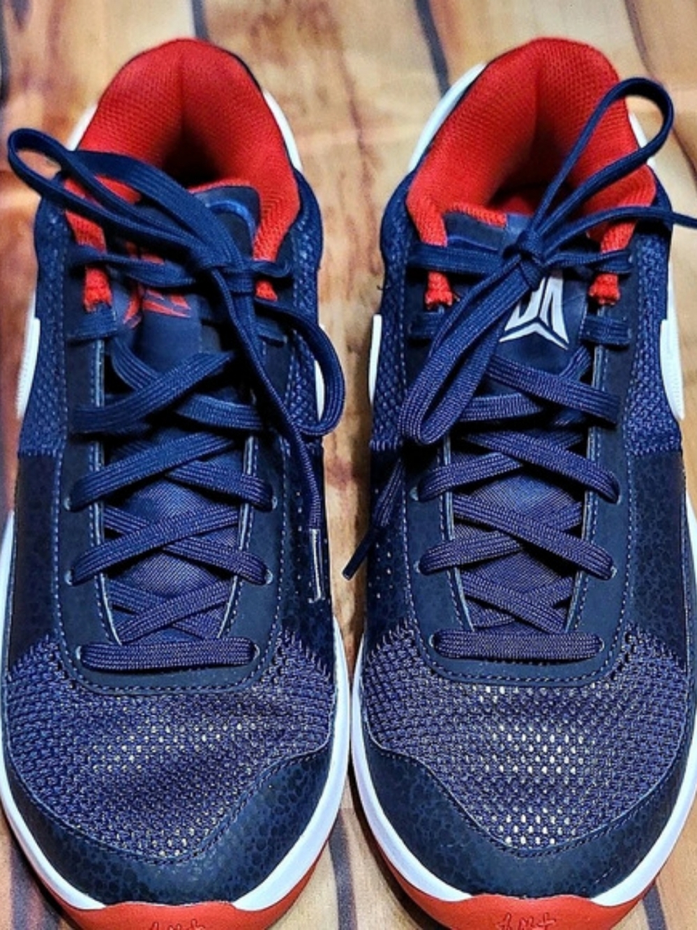 Jordan Zoom Separate Men's Blue & Red US 8.5 Athletic Shoes